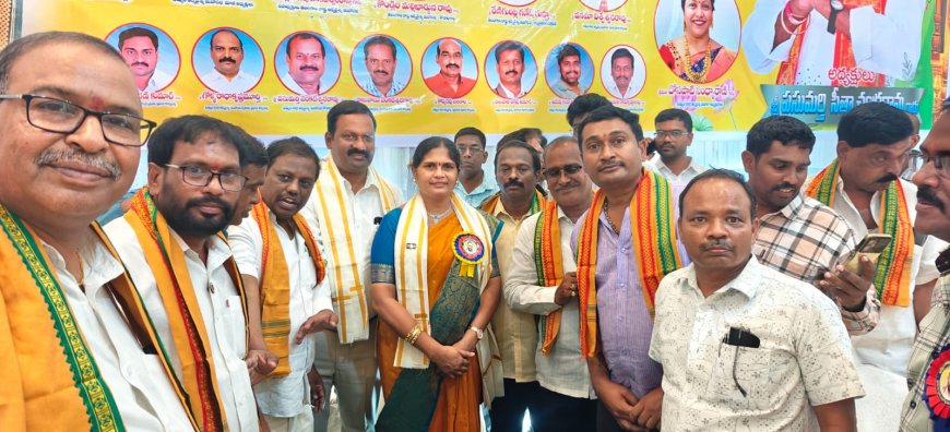 **ఖమ్మం జిల్లా ఆర్యవైశ్య మహాసభ అధ్యక్షులుగా""పసుమర్తి చందర్రావు ప్రమాణ స్వీకారం*