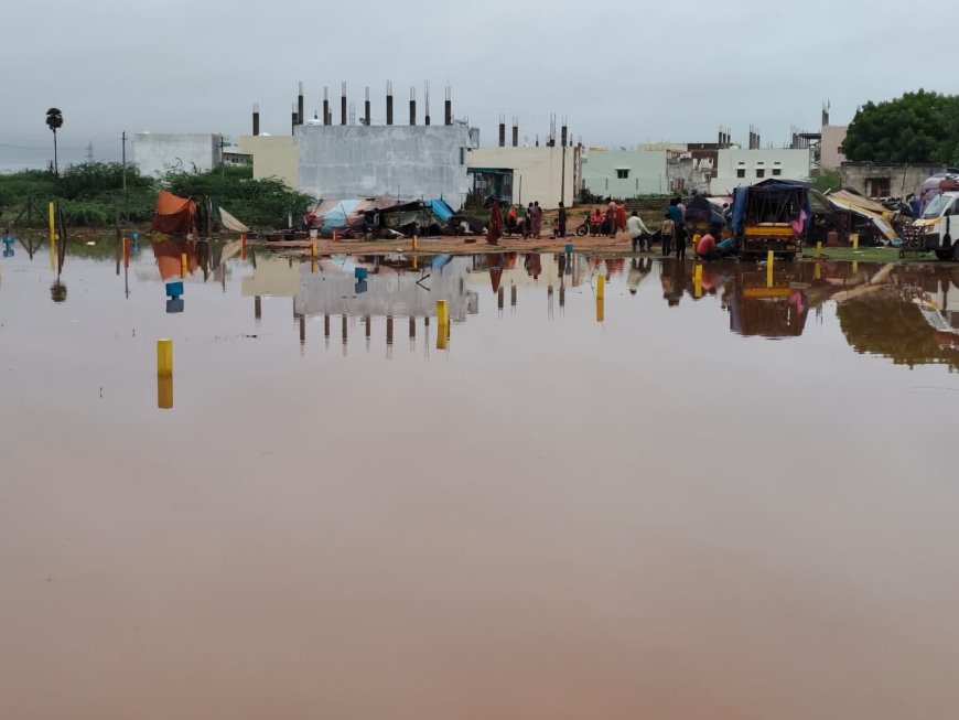 చినుకు రాలితే చాలు ఇప్పుడే చిత్తుడు
