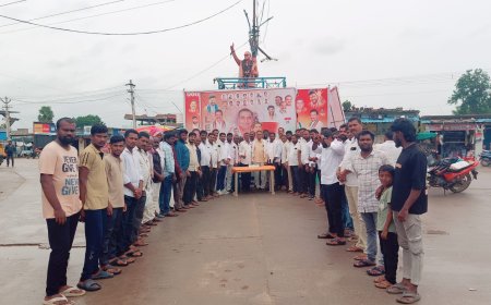 అడ్డగూడూరులో ఘనంగా ఎంపీ చామల జన్మదిన వేడుకలు