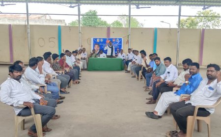 ఆగస్టు 13వ, తేదీన హైదరాబాద్ ఎల్బీ స్టేడియంలో జరగబోయే పెన్షన్దారుల సింహ గర్జనను విజయవంతం చేయాలని ఎమ్మార్పీఎస్ వ్యవస్థాపకులు పద్మశ్రీ అవార్డు గ్రహీత మందకృష్ణ మాదిగ పిలుపు