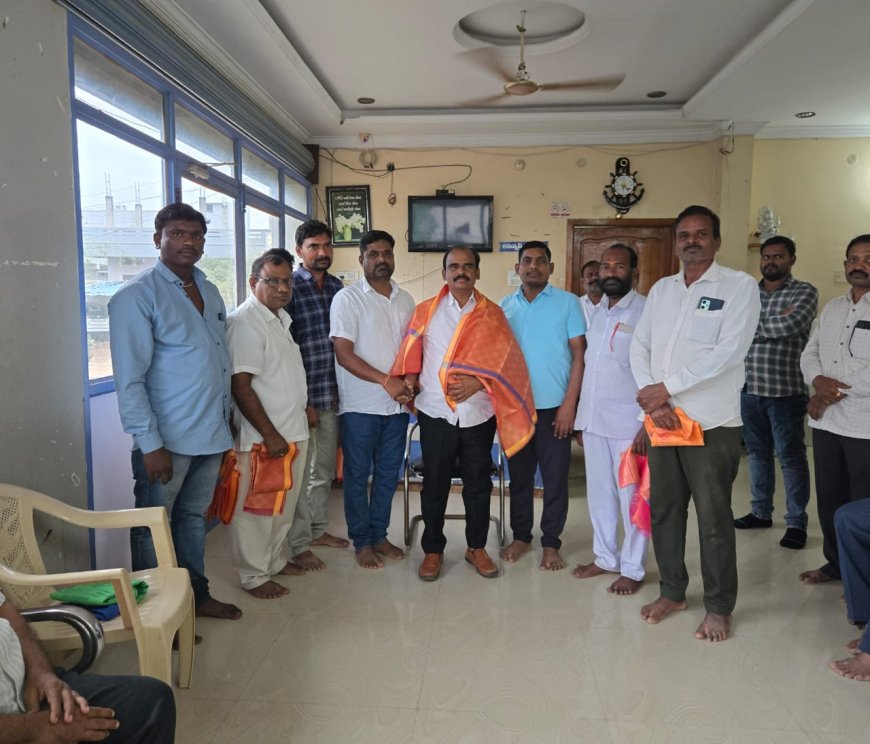 ఘనంగా డాక్టర్ల కు సన్మానం