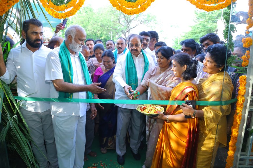 ఖమ్మం పట్టణంలోని 54 వ డివిజన్ లో సేంద్రియ రైతు బజార్ ప్రారంభం"మంత్రి తుమ్మల