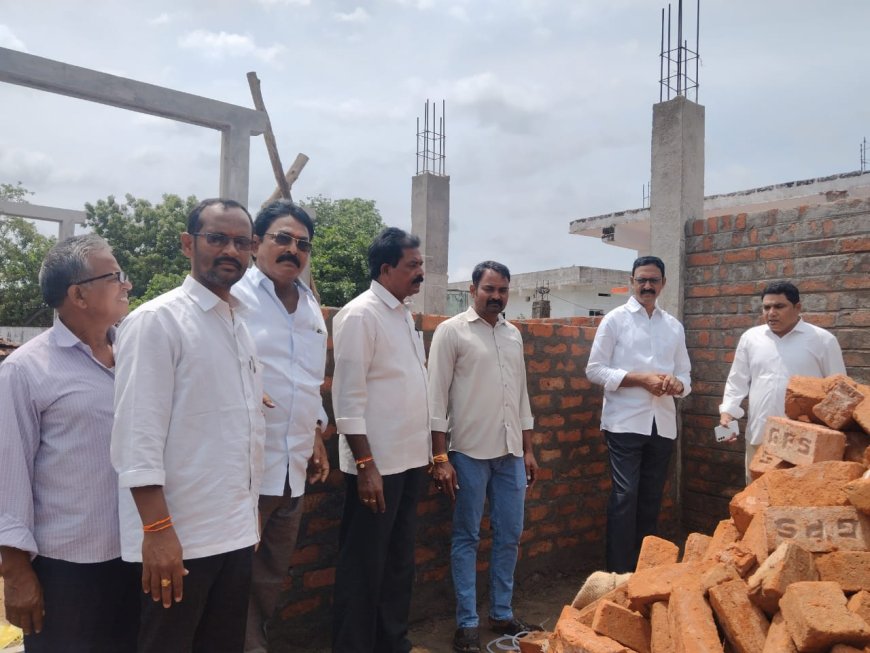 **ఇందిరమ్మ ఇళ్ల నిర్మాణాలను పరిశీలించిన""శ్రీ దయాకర్ రెడ్డి*