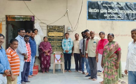 అడ్డగూడూరు ఎంపీడీవో కార్యాలయంలో సర్దార్ సర్వాయి పాపన్న గౌడ్ జయంతి వేడుకలు