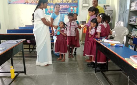 వెల్దేవి గ్రామంలో చౌళ్ళగూడెం పాఠశాల విద్యార్థులకు నులిపురుగుల మాత్రలు