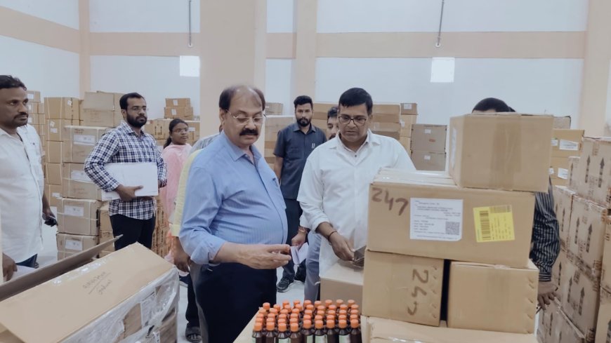 ప్రభుత్వ ఆసుపత్రిలోని పలు వార్డులను సందర్శించిన రాష్ట్ర మానిటరింగ్ అధికారి