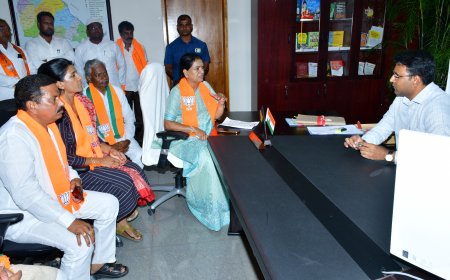 పార్టీలు మారుడు తప్ప