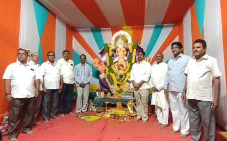 కేశవ నగర్ కాలనీ రెసిడెన్షియల్ వెల్ఫేర్ అసోసియేషన్ ఆధ్వర్యంలో నిత్య గణనాథుని పూజలు