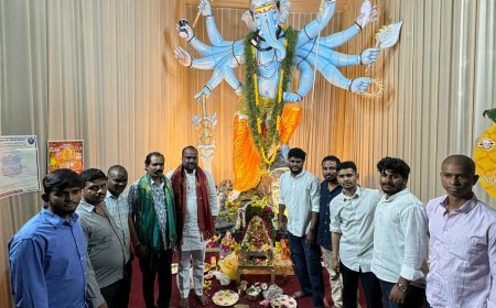 వినయ్ నగర్ కాలనీలో గజానన యూత్ అసోసియేషన్ ఆధ్వర్యంలో ఘనంగా అన్నదాన కార్యక్రమం నిర్వహించారు.