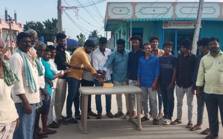 ఘనంగా ప్రొఫెసర్ కోదండరాం జన్మదిన వేడుకలు