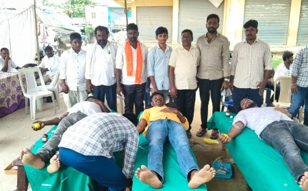 పీఎం నరేంద్ర మోడీ జన్మదిన సందర్భంగా బ్లడ్ డొనేషన్ 