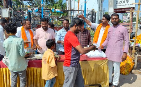 వలస కూలి కార్మికులకు అల్పాహారం