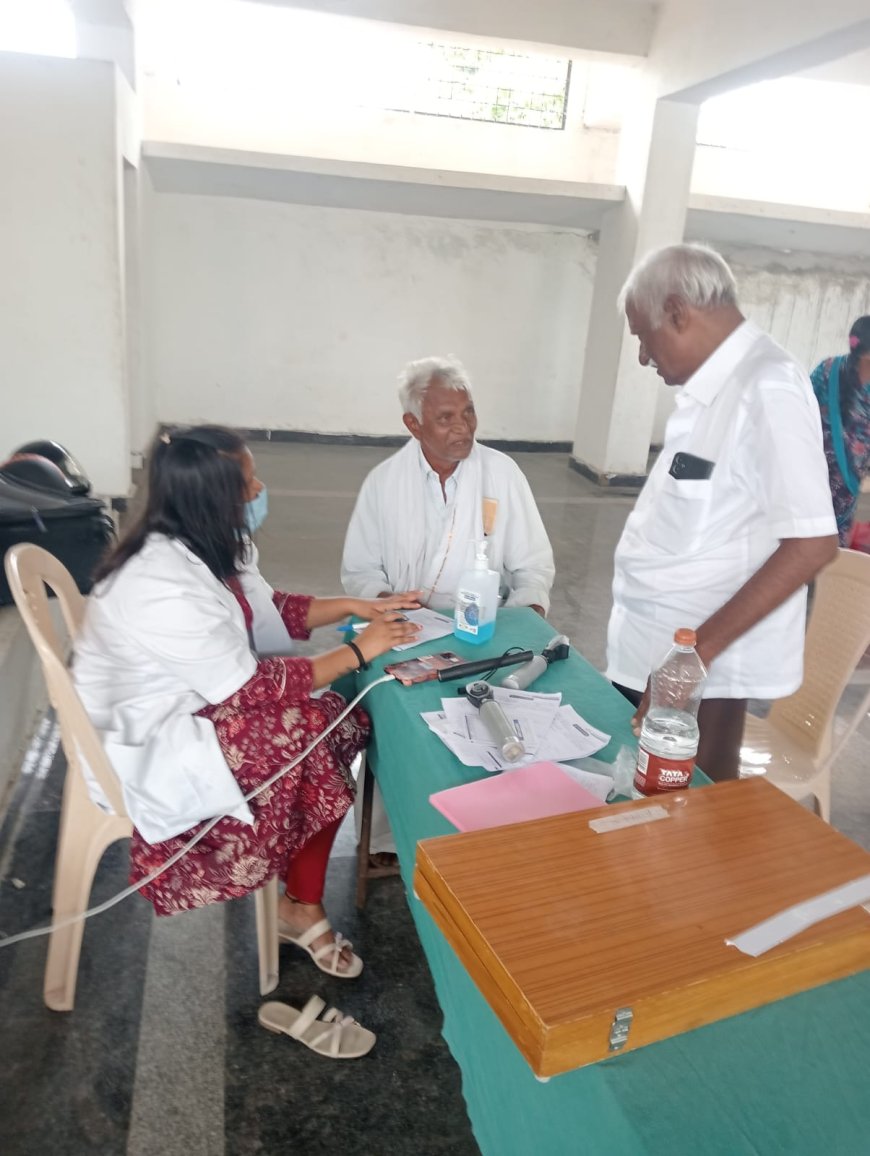 ఉచిత కంటి వైద్య శిబిరం ఏర్పాటు.