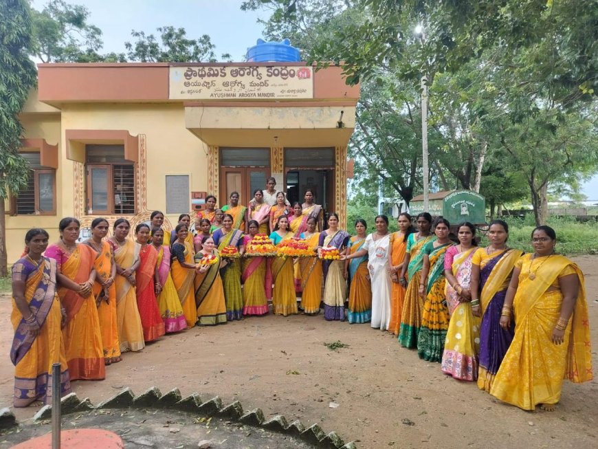 ప్రాథమిక ఆరోగ్య కేంద్రంలో బతుకమ్మ సంబరాలు డాక్టర్ బి భార్గవి