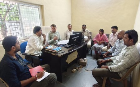 ఎంపీడీవో కార్యాలయంలో ఎన్నికల ప్రవర్తన నియమావళి