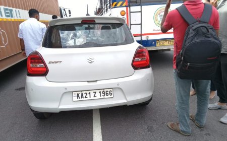 ఆర్టీసీ బస్సును ఢీకొట్టిన కారు