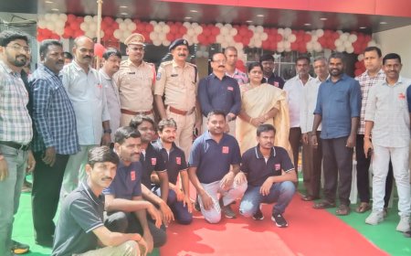 చంపాపేట్ లో ప్రాఫిట్ షూ కంపెనీ షోరూమ్ ఘనంగా ప్రారంభించారు