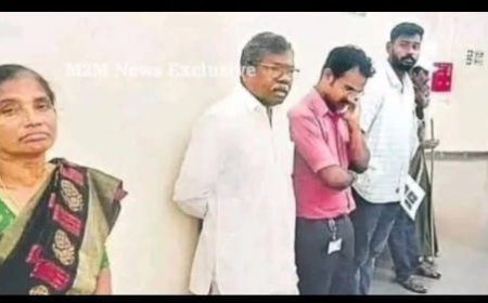 కంటి పరీక్ష కోసం క్యూలైన్ లో మాజీ ఎమ్మెల్యే గుమ్మడి