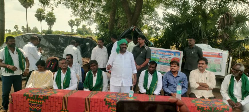 పలు గ్రామాలలో ఐకెపి సెంటర్ ను ప్రారంభించిన ఎమ్మెల్యే మందల సామేల్