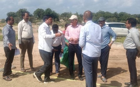 ఐకెపి కేంద్రాలను పరిశీలించిన అదనపు కలెక్టర్