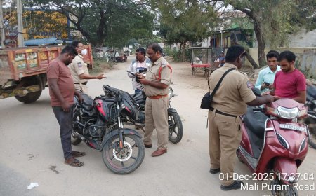 వాహనదారులకు హెచ్చరిక ఎస్ఐ వెంకటరెడ్డి