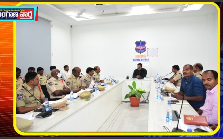 ఎన్నికల భద్రతపై జిల్లా పోలీసుల సిద్ధతను పరిశీలించిన డి.ఐ.జి. చౌహాన్