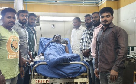 ఆపదలో ఉన్న స్నేహితునికి అండగా పదవ తరగతి స్నేహితులు