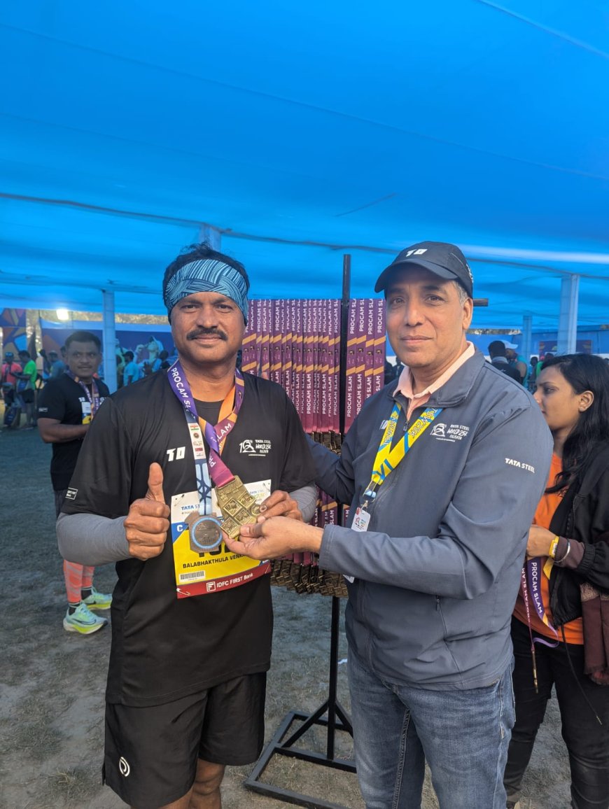 ప్రోకామ్ స్లామ్ లో మెరిసిన ఎర్ర మట్టి నేల బిడ్డ