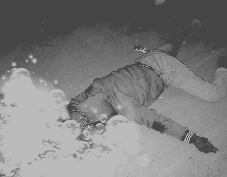 ఘోర రోడ్డు ప్రమాదం యువకుడు మృతి