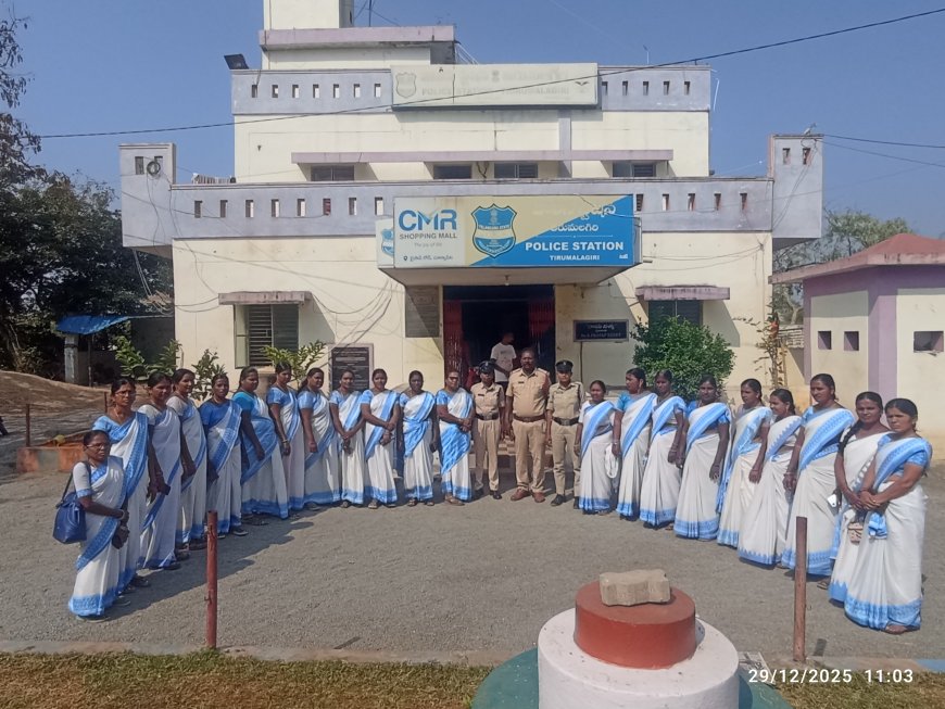 ఆశ వర్కర్లు అరెస్ట్