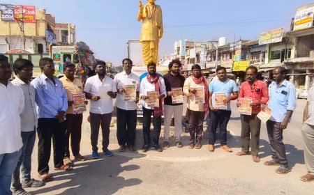 చలో ఇందిరా పార్క్ పోస్టర్ ఆవిష్కరణ