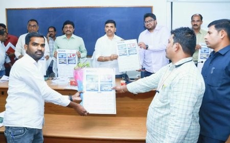 క్యాలెండర్ ఆవిష్కరణ""నల్గొండ కలెక్టర్ చంద్రశేఖర్ గారితో