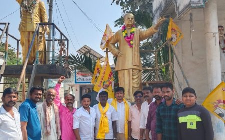 పేదల దేవుడు ఎన్టీఆర్ 