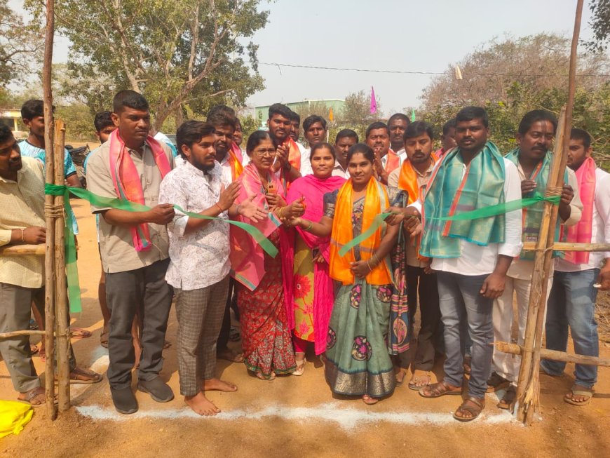 అడ్డగూడూరులో  రాష్ట్రస్థాయి ద్వితీయ  కబడ్డీ క్రీడోత్సవాలను ప్రారంభించిన ఎంఈఓ సబిత 