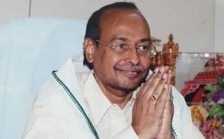 తిరుమల తిరుపతి వెంకటేశ్వర స్వామి లడ్డు ప్రసాదం పై కల్తీ గురించి ఇష్టానుసారంగా మాట్లాడుట తగదని""మాజీ హోంమంత్రి శాఖ మంత్రి వసంత నాగేశ్వరరావు