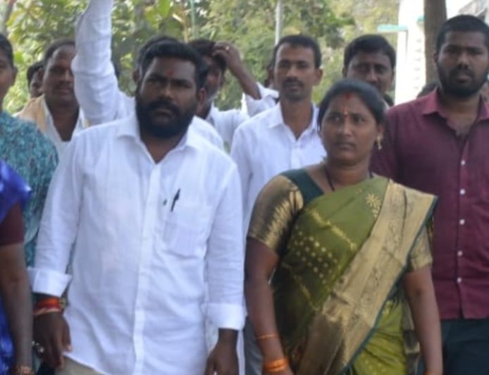 ఇంటర్మీడియట్.విద్యార్థులకు ఆల్ ద బెస్ట్ శుభాకాంక్షలుతెలియజేసిన