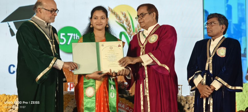 **డాక్టరేట్ పట్టా అందుకున్న""వరంగల్ జిల్లా పర్వతగిరి మండలం శ్రీనగర్ కి చెందిన పాతూరి సాధన*