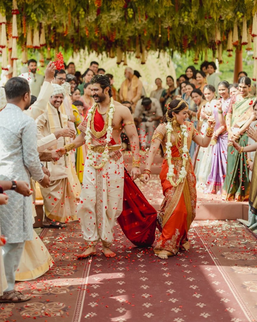 వైరల్ అవుతున్న  విజయ్ దేవరకొండ రష్మిక పెళ్లి ఫోటోలు