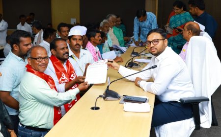 ప్రజావాణి పిర్యాదులపై అధికారులు సత్వరమే చర్యలు తీసుకొని పరిష్కరించాలి 