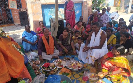 వెల్దేవి గ్రామంలో శ్రీ సీతారాముల కళ్యాణం మహోత్సవం కార్యక్రమంలో పాల్గొన్న గ్రామస్తులు