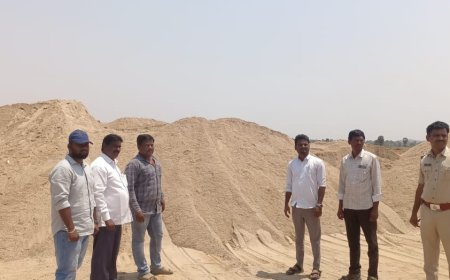 ఇసుక డంపు ఎవరిదో..