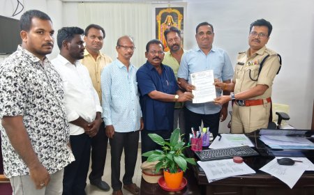 ఖమ్మం ప్రెస్ క్లబ్ పునఃప్రారంభానికి వేగం... ఏసీపీ రమణమూర్తికి జర్నలిస్టుల వినతి