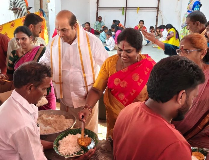 అంగరంగ వైభవంగా సీతారాముడు కళ్యాణం