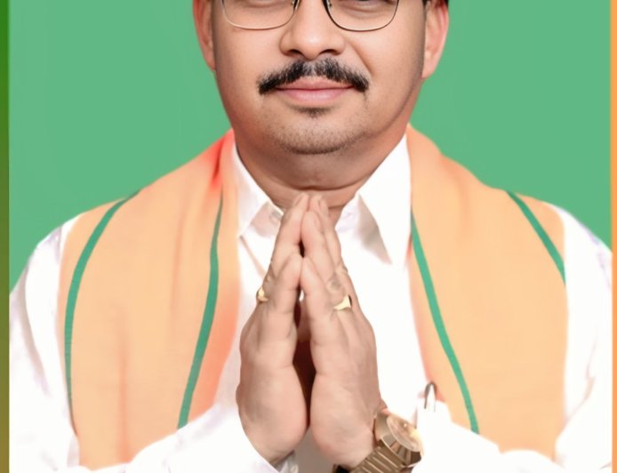 బీజేపీ తెలంగాణ రాష్ట్ర కార్యవర్గ సభ్యులుగా కుంజా ధర్మా, పొడియం బాలరాజు నియామకం