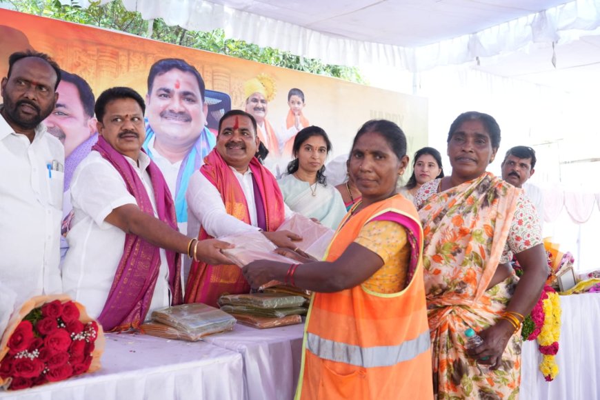 కాంగ్రెస్ రాష్ట్ర నాయకులు చిలుక ఉపేందర్ రెడ్డి జన్మదిన వేడుకలు ఘనంగా నిర్వహించారు 