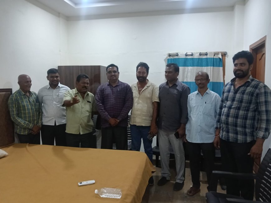 **ఖమ్మం జిల్లా ప్రెస్ క్లబ్ లో శక్తివంతమైన కొత్త కమిటీ ఏర్పాటు""జిల్లా అధ్యక్షులు ఐ ప్రభాకర్ ప్రకటన*