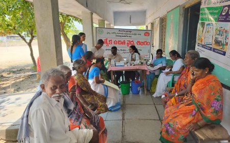 వ్యాధిగ్రస్తులకు వైద్య పరీక్షలు డాక్టర్"భార్గవి