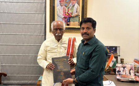 డాక్టరేట్ పట్టా పొందిన పల్లెటూరి విద్యార్థిని అభినందించిన బండారు దత్తాత్రేయ