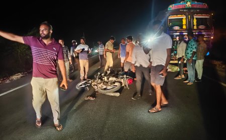 ఆగి ఉన్న లారీని ఢీ కొట్టిన బైకు ఇద్దరికీ త్రీవ గాయాలు ఎస్సై వెంకట్ రెడ్డి