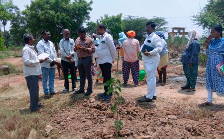 జిల్లా గ్రామీణ అధికారి ఆకస్మిక తనిఖీ